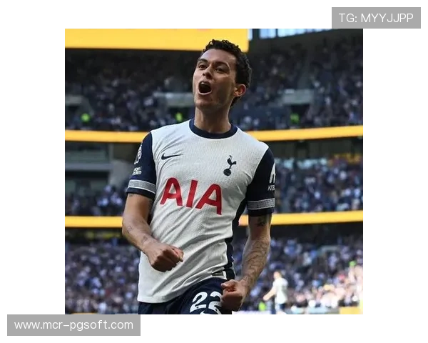 布伦南-约翰逊回顾过山车般一年：欧联杯荣耀与联赛挣扎并存